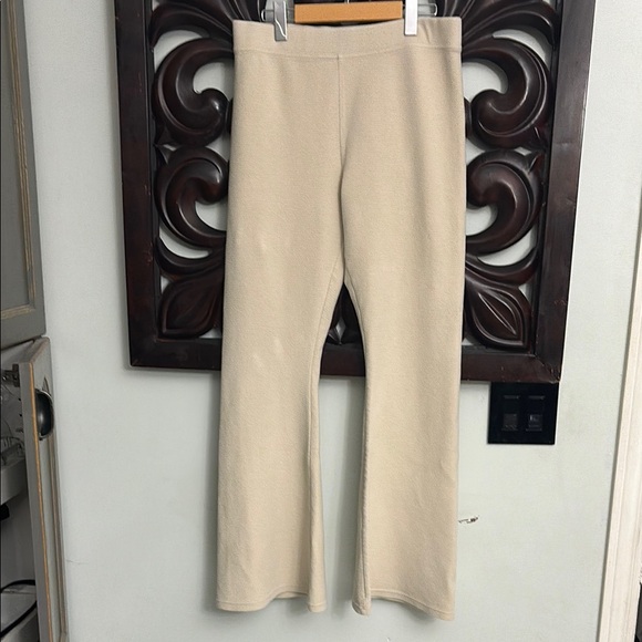 aerie Pants - AERIE Offline Flare Leggings